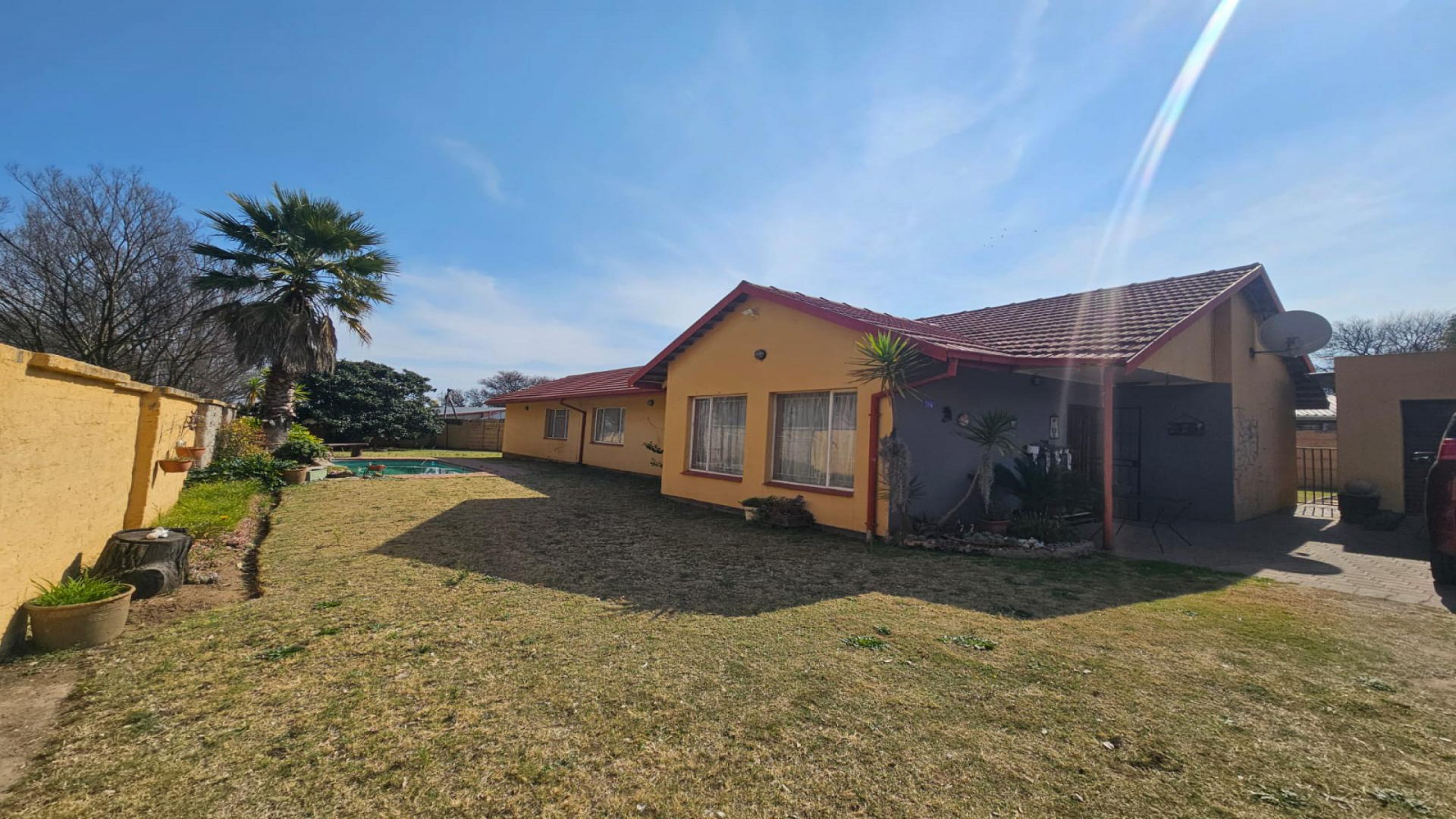 Front View of property in Visagiepark