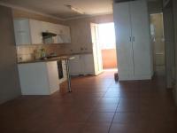 Kitchen - 11 square meters of property in Alberton