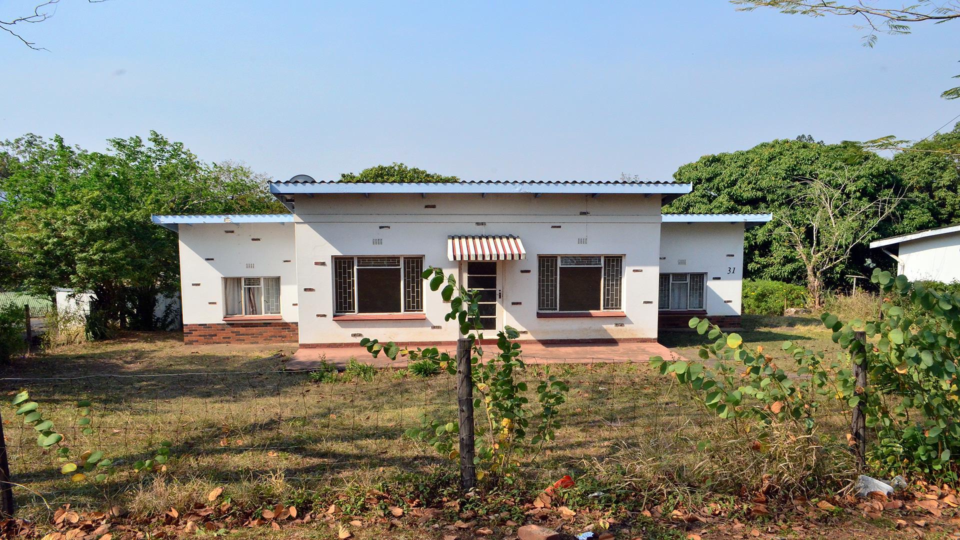 Front View of property in Mandini