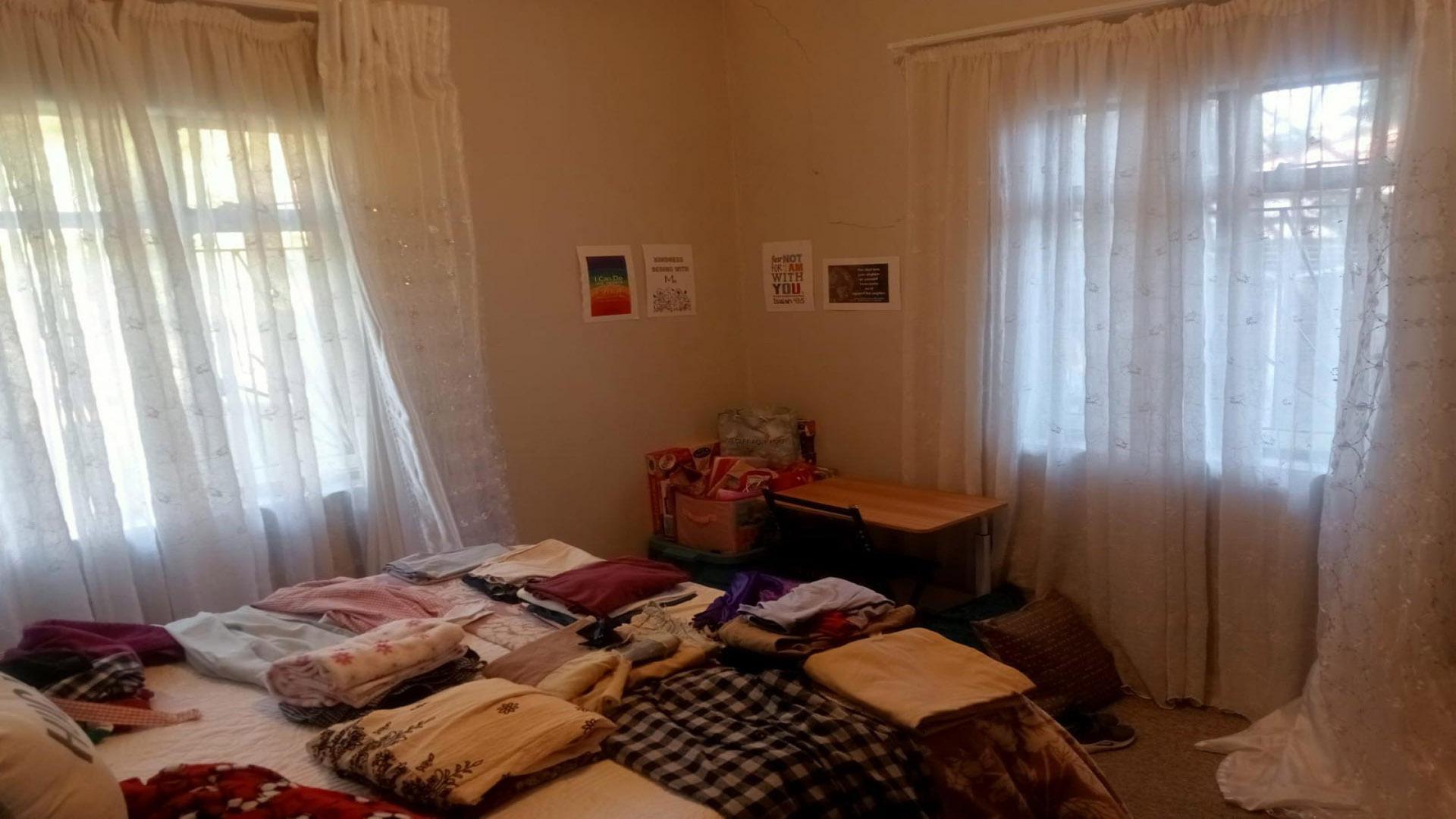Bed Room 2 of property in Bloemfontein