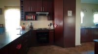 Kitchen - 14 square meters of property in Kosmosdal