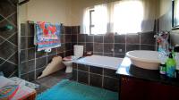 Bathroom 2 - 7 square meters of property in Kosmosdal