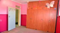 Bed Room 2 - 17 square meters of property in Empangeni