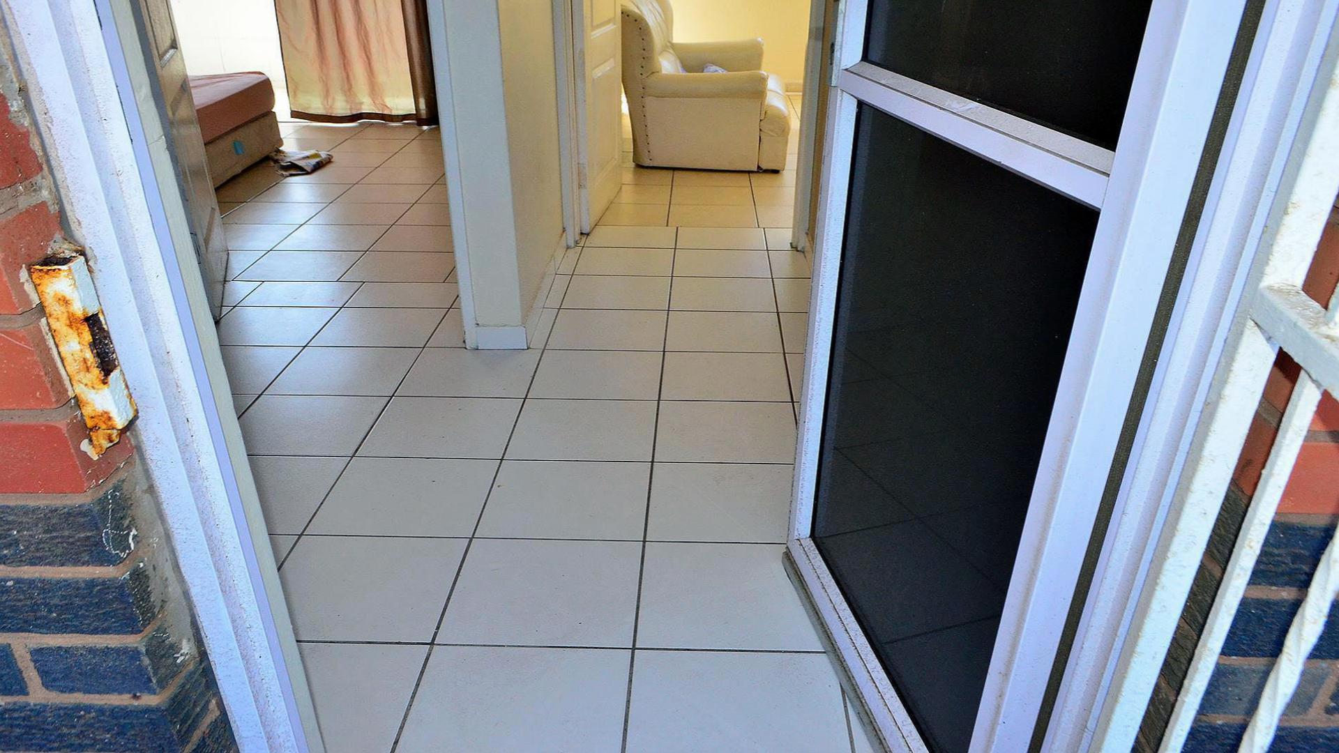 Spaces - 6 square meters of property in Isipingo Beach