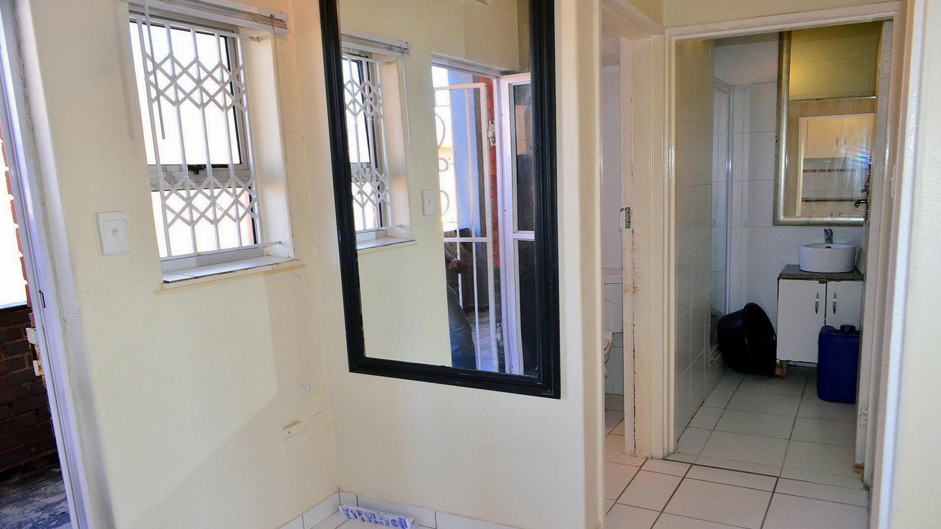 Spaces - 6 square meters of property in Isipingo Beach