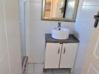 Main Bathroom - 5 square meters of property in Isipingo Beach