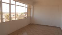 Lounges - 18 square meters of property in Sunnyridge