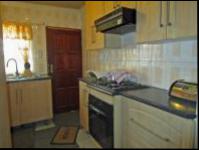 Kitchen - 10 square meters of property in Simunye