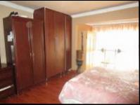 Main Bedroom - 25 square meters of property in Simunye