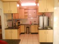 Kitchen - 16 square meters of property in Wentworth Park