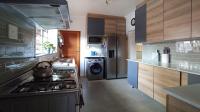 Kitchen - 16 square meters of property in Westpark