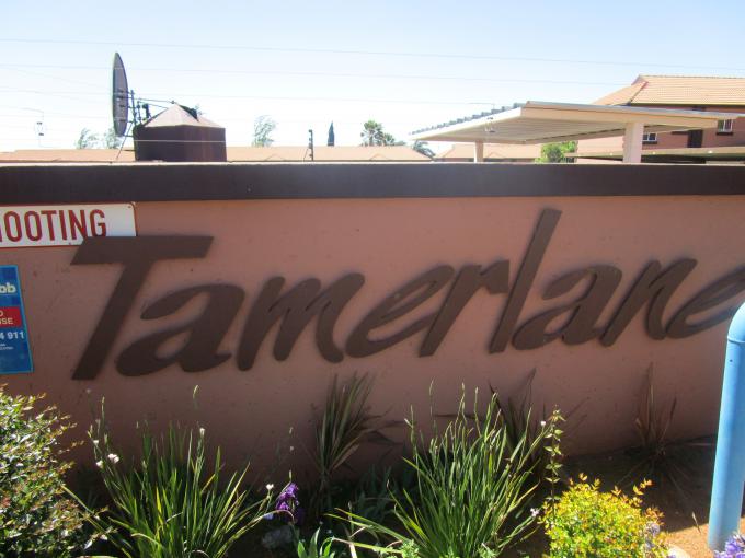 Standard Bank EasySell Sectional Title for Sale in Kempton P