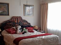 Bed Room 1 - 23 square meters of property in Rooiberg