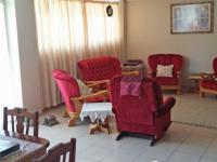 Lounges - 58 square meters of property in Rooiberg