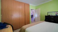 Bed Room 1 - 14 square meters of property in Rustenburg Oos-Einde