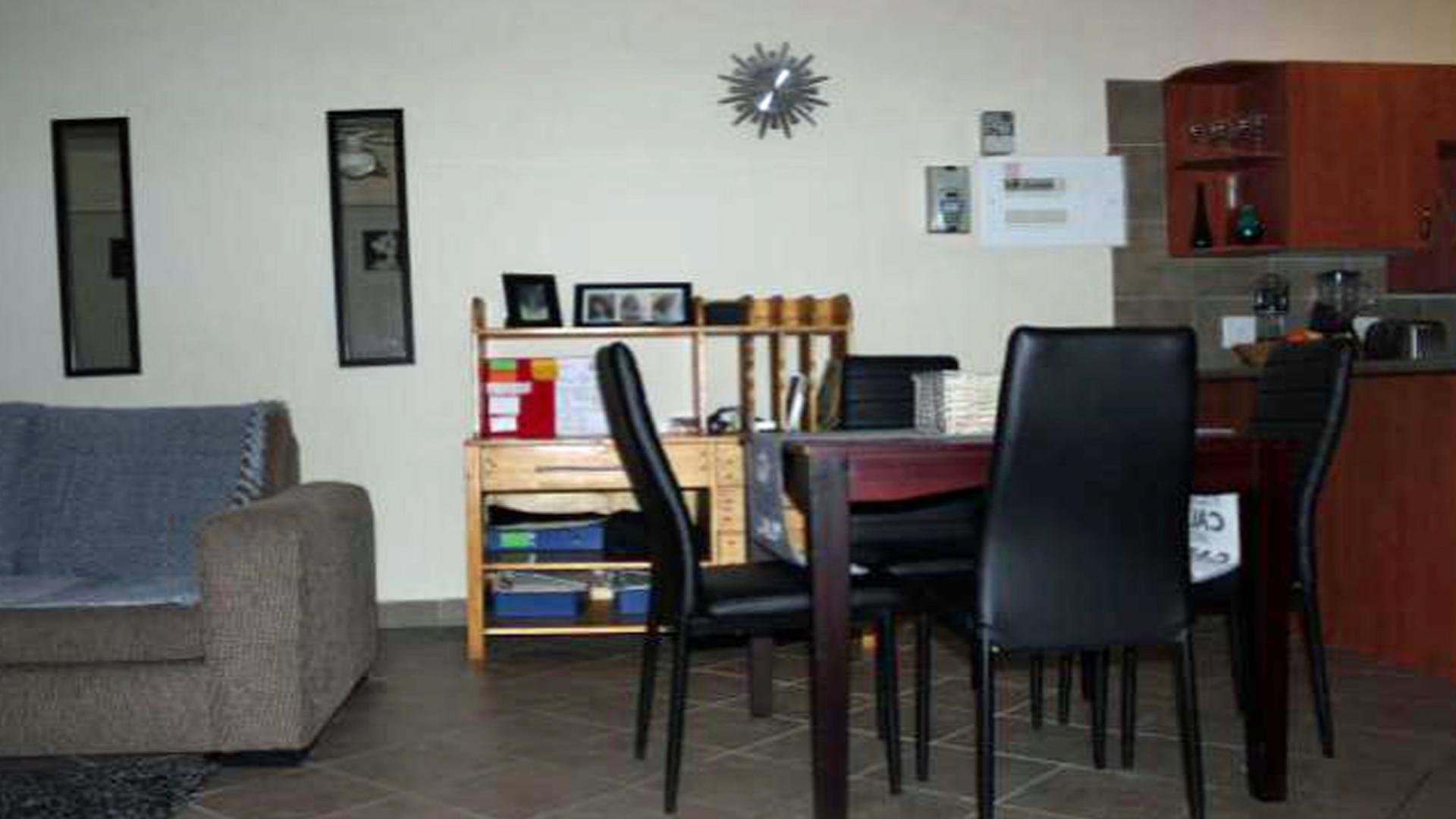 Lounges of property in Rustenburg