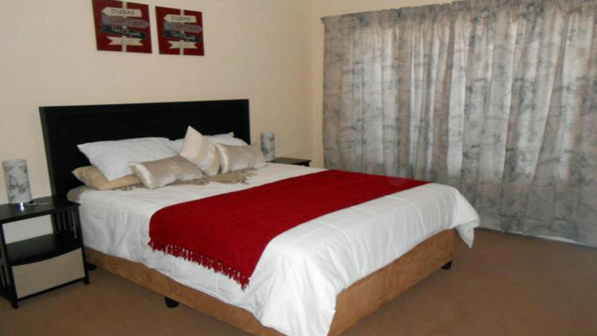 Bed Room 2 of property in Rustenburg
