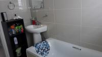 Bathroom 1 - 5 square meters of property in Parkrand