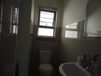 Main Bathroom - 4 square meters of property in Parkrand