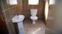 Guest Toilet - 3 square meters of property in Everest Heights