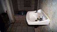 Staff Bathroom - 4 square meters of property in Everest Heights