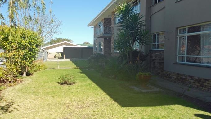 2 Bedroom Sectional Title for Sale For Sale in George South - Private Sale - MR166471