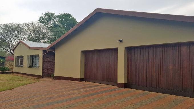 5 Bedroom House for Sale For Sale in Mookgopong (Naboomspruit) - Home Sell - MR166516