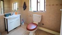 Main Bathroom - 5 square meters of property in Tijger Vallei