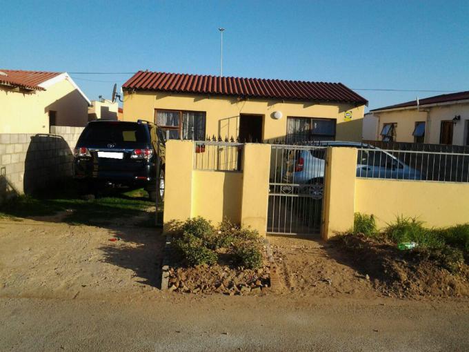 2 Bedroom House for Sale For Sale in Port Elizabeth Central - Private Sale - MR166581