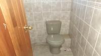 Bathroom 1 of property in Ficksburg