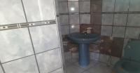 Bathroom 3+ of property in Ficksburg