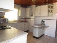 Kitchen - 14 square meters of property in Geluksdal