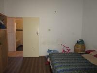 Bed Room 1 - 14 square meters of property in Geluksdal