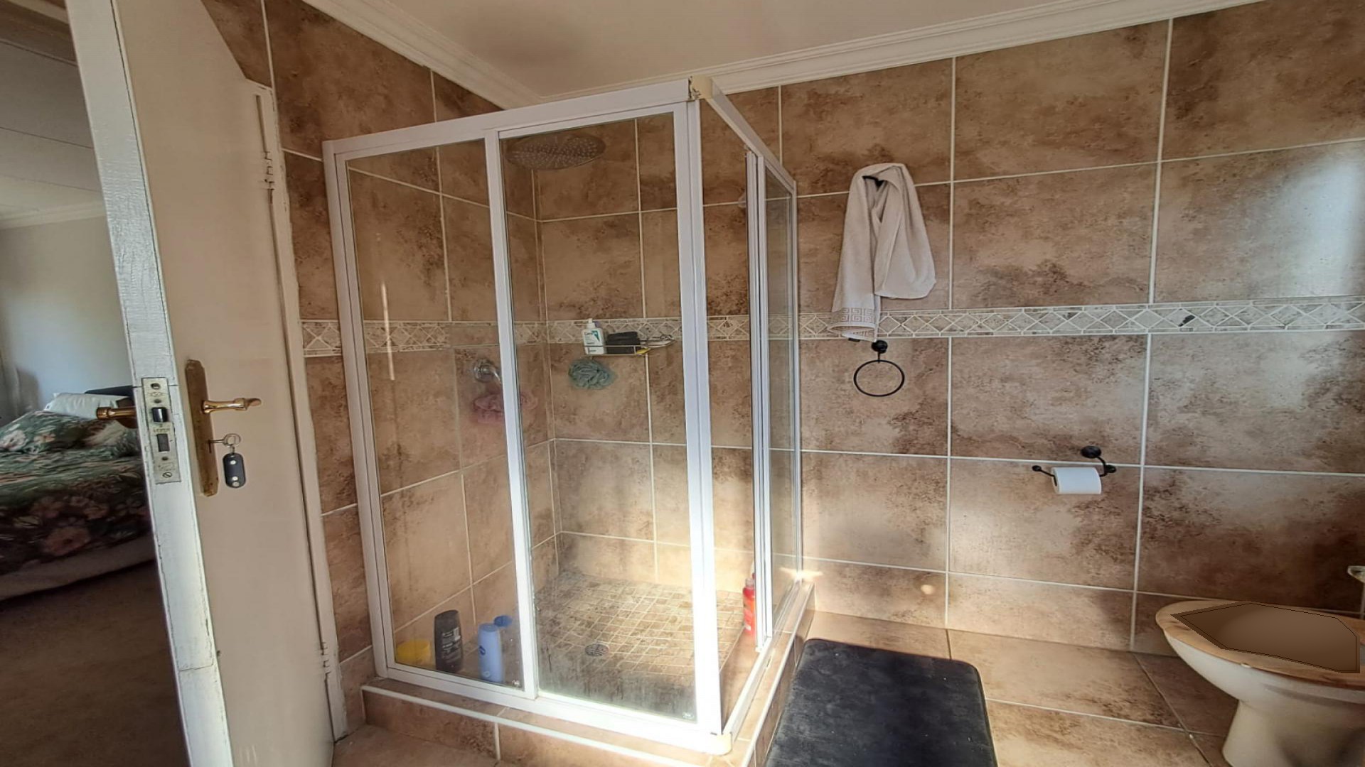 Bathroom 2 of property in Noordwyk