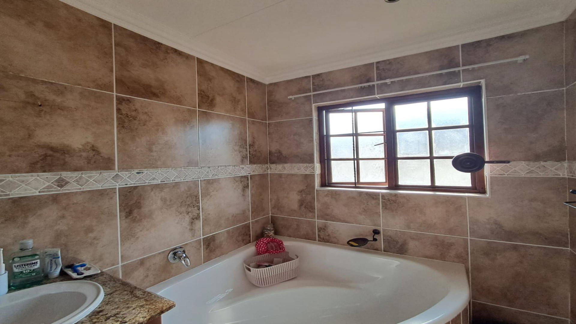 Bathroom 2 of property in Noordwyk
