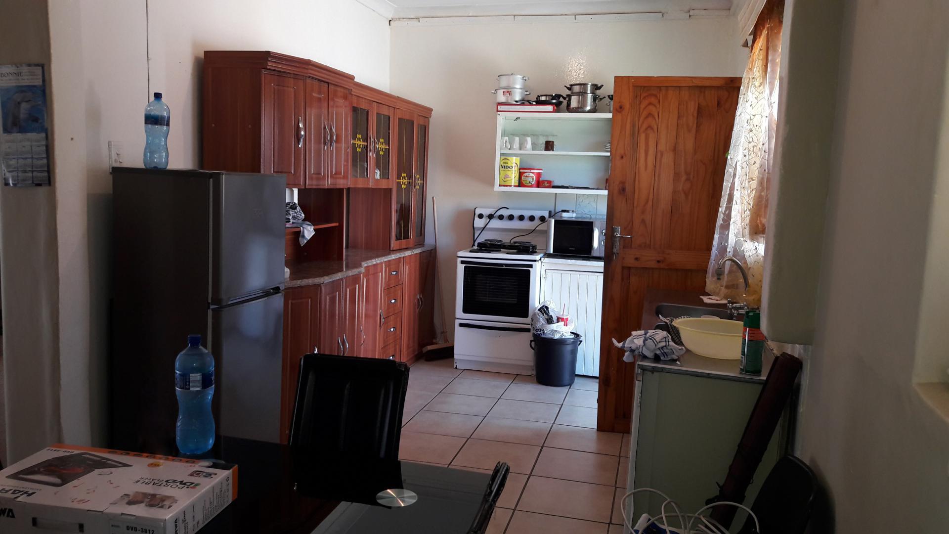 Kitchen - 40 square meters of property in Allanridge