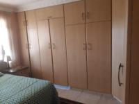 Bed Room 2 of property in Umlazi