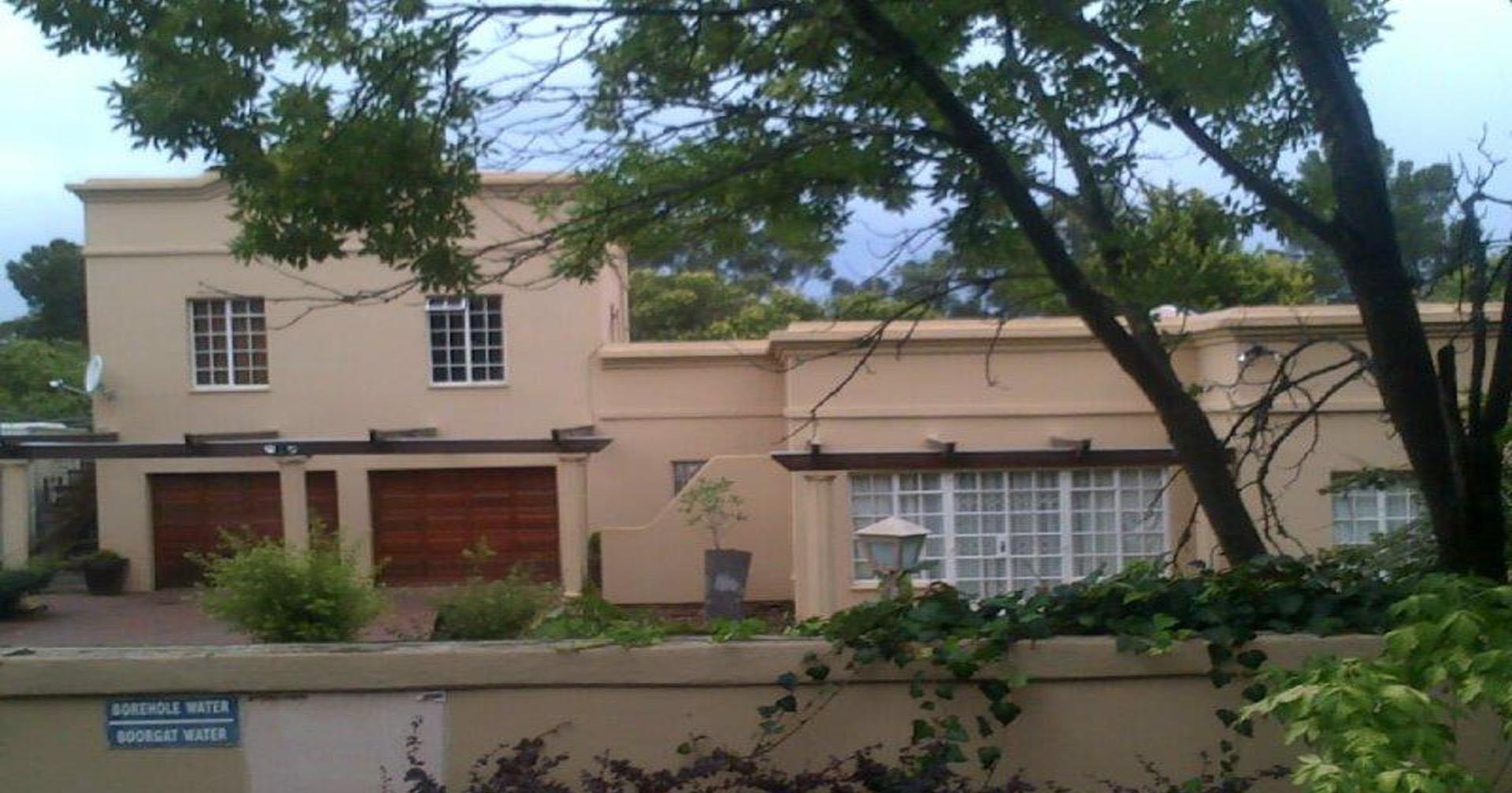 Front View of property in Queenstown