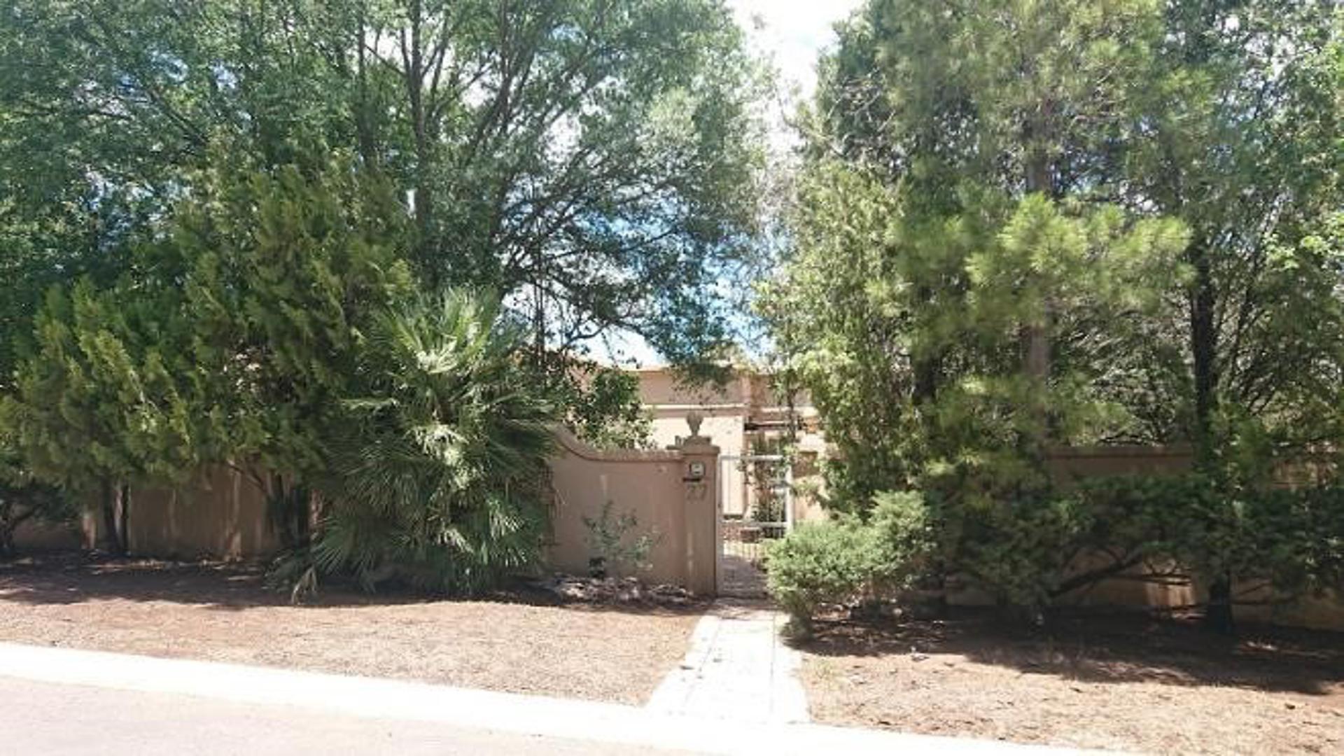 Front View of property in Queenstown