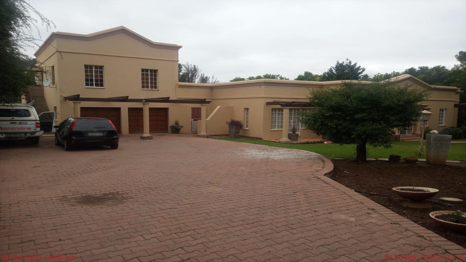 Front View of property in Queenstown