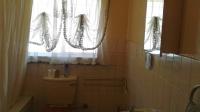 Bathroom 1 - 7 square meters of property in Dalpark