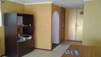 Main Bedroom - 24 square meters of property in Dalpark