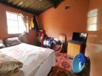 Bed Room 2 of property in KwaMashu