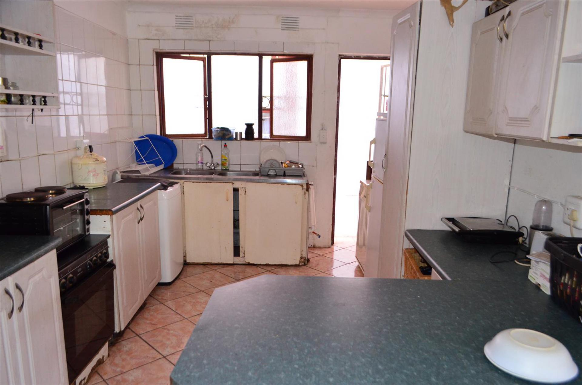 Kitchen - 94 square meters of property in Margate