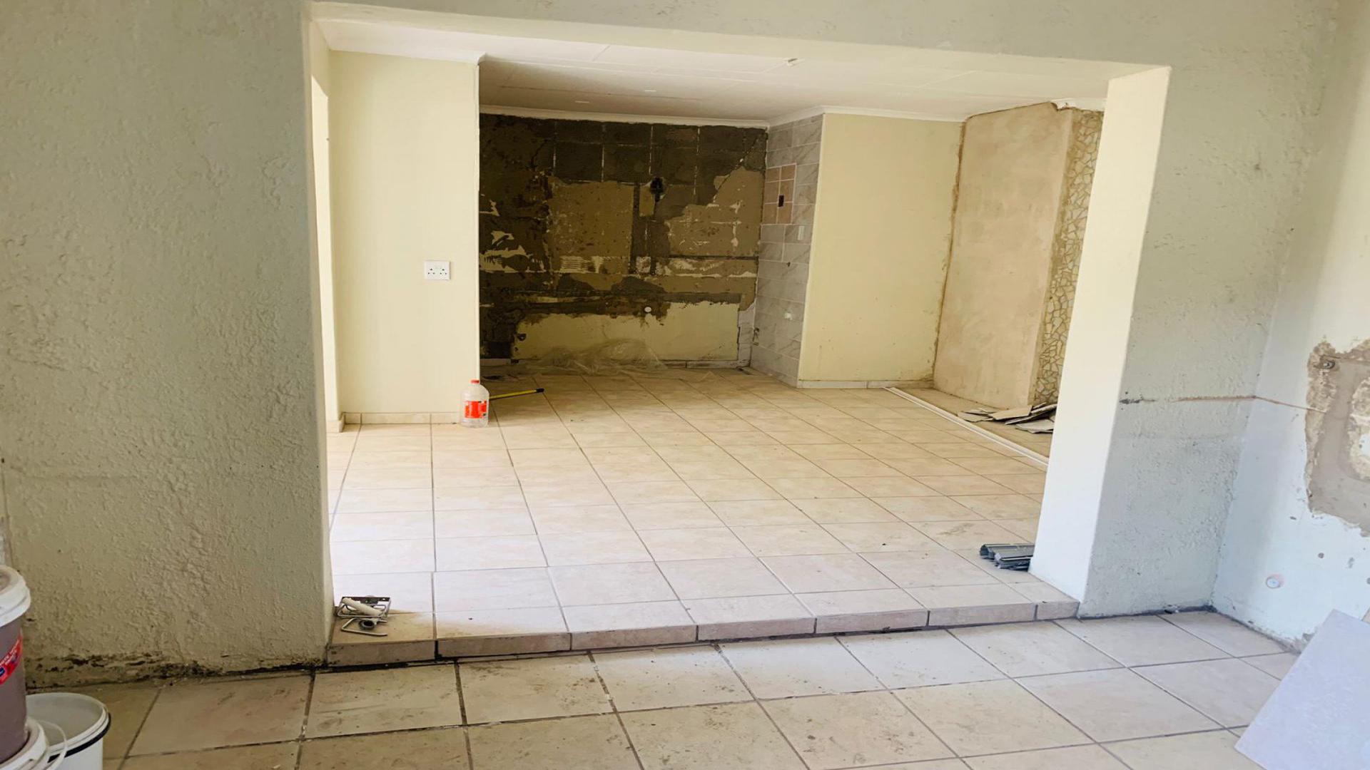 Spaces of property in Secunda
