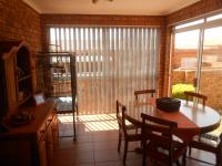 Dining Room - 11 square meters of property in Chancliff AH