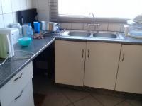 Kitchen - 6 square meters of property in Rensburg