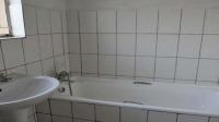 Bathroom 1 - 5 square meters of property in Rensburg