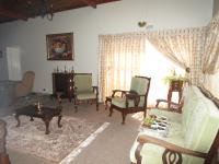 Lounges - 29 square meters of property in Meyerton