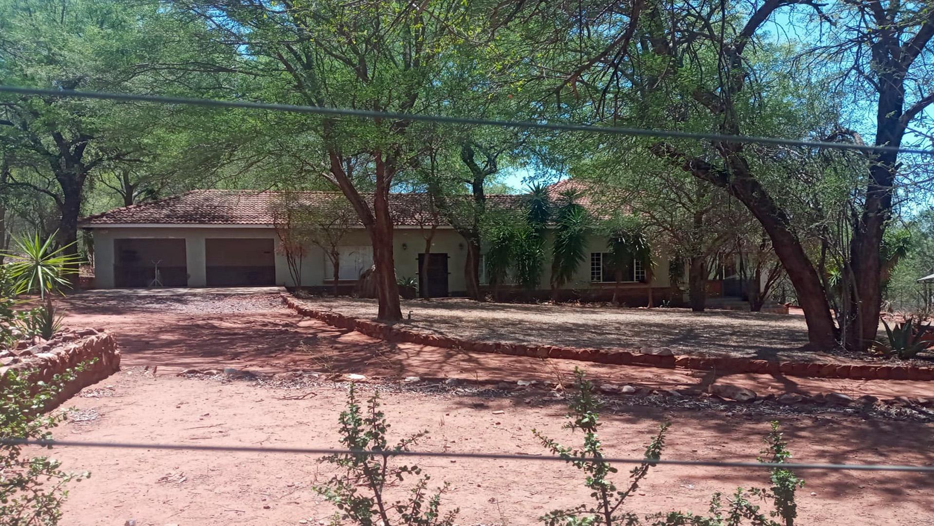 Front View of property in Thabazimbi